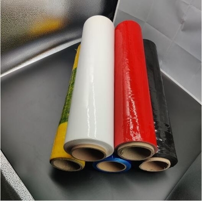 Dostosowana kolorowa czarno-czerwona folia stretch Pe do folii do pakowania palet i kartonów