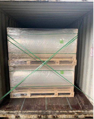 Kolor żółty PE Wstrzykiwacz ciepła / LLDPE Stretch Film For Packaging Bottle / Beverage Wrapping Protective