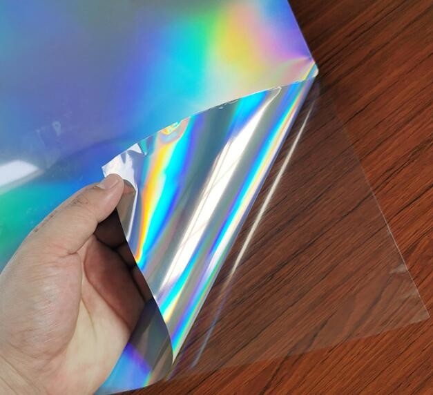 Laserowa kolorowa folia samochodowa, samoprzylepne pisma laserowe Pvc naklejki samochodowe, naklejki natychmiastowe pokryte aluminium